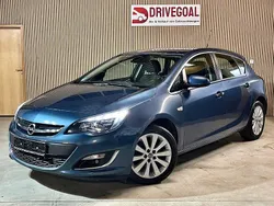 Blau Gebraucht 2013 Opel Astra Innovation Limousine | 4.999 € (Guter Preis)