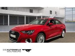 Tangorot metallic (metallic) Gebraucht 2022 Audi A3 Advanced Limousine | 25.490 € (Guter Preis)