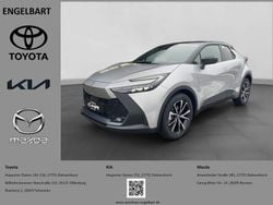 Shimmering silver metallic / d Neu 2025 Toyota C-HR SUV | 33.590 € (Superpreis)