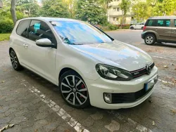 Weiß Gebraucht 2011 VW Golf VI Edition Limousine | 10.350 € (Fairer Preis)