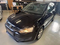 Schwarz Gebraucht 2010 VW Polo Comfortline Limousine | 9.999 € (Teuer)