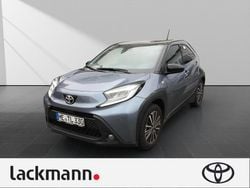 1k3)/ black mica (209) (grau Gebraucht 2024 Toyota Aygo X Comfort SUV | 15.489 € (Superpreis)