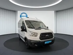 Weiß Gebraucht 2016 Ford Transit Trend Van / Kleinbus | 11.599 € (Superpreis)