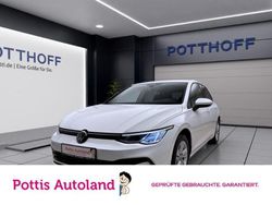 Weiss Gebraucht 2023 VW Golf VIII Life | 22.997 € (Superpreis)