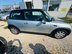 Silber Gebraucht 2003 Mini ONE Kleinwagen | 1.999 € (Guter Preis)