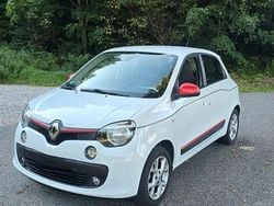Weiß Gebraucht 2015 Renault Twingo Luxe Kleinwagen | 4.499 € (Fairer Preis)