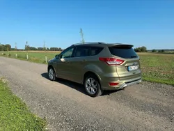 Grün Gebraucht 2014 Ford Kuga Titanium SUV | 11.000 € (Fairer Preis)