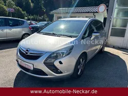 Silber Gebraucht 2016 Opel Zafira Tourer Innovation Van / Kleinbus | 4.999 € (Fairer Preis)
