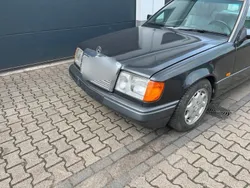 Schwarz Gebraucht 1988 Mercedes E300 Coupé | 5.650 €