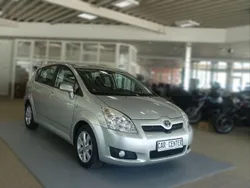 Silber Gebraucht 2007 Toyota Corolla Verso Executive Van / Kleinbus | 3.650 € (Guter Preis)