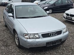 Silber Gebraucht 1997 Audi A3 Comfort Limousine | 200 € (Superpreis)