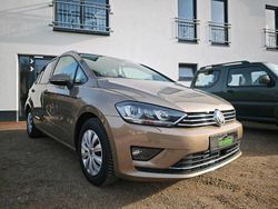 Gelb Gebraucht 2016 VW Golf Sportsvan Van / Kleinbus | 15.990 € (Etwas zu teuer)