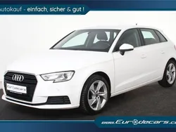 Weiss Gebraucht 2019 Audi A3 Limousine | 19.300 € (Guter Preis)