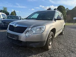 Beige Gebraucht 2011 Skoda Yeti Family SUV | 3.999 € (Guter Preis)