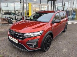 Braun Gebraucht 2022 Dacia Jogger Extreme Van / Kleinbus | 17.490 € (Fairer Preis)