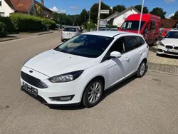 Weiß Gebraucht 2017 Ford Focus Titanium Limousine | 9.390 € (Fairer Preis)