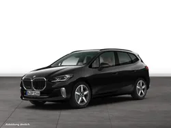 Schwarz Gebraucht 2024 BMW 223 Active Tourer Van / Kleinbus | 44.006 €