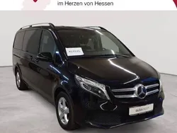 Obsidianschwarz metallic Gebraucht 2019 Mercedes V300 Van / Kleinbus | 39.790 € (Guter Preis)