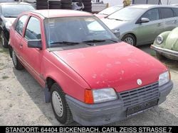Rot Gebraucht 1988 Opel Kadett Limousine | 1.499 €