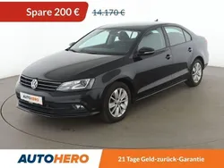 Schwarz Gebraucht 2015 VW Jetta Limousine | 13.970 € (Teuer)