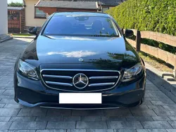 Schwarz Gebraucht 2020 Mercedes E220 Avantgarde Limousine | 32.200 € (Guter Preis)
