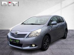 Blue metallic Gebraucht 2010 Toyota Verso Edition Van / Kleinbus | 6.990 € (Guter Preis)