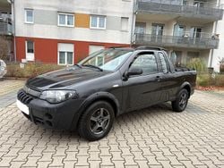 Schwarz Gebraucht 2009 Fiat Strada Abholung | 3.700 € (Etwas zu teuer)