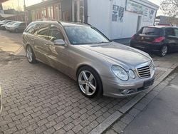 Silber Gebraucht 2007 Mercedes E320 Kombi | 3.990 € (Guter Preis)