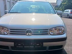 Silber Gebraucht 1999 VW Golf IV Kleinwagen | 2.700 € (Etwas zu teuer)