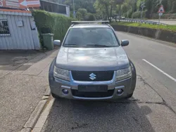Gebraucht 2005 Suzuki Grand Vitara Club SUV | 2.900 € (Teuer)