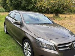 Braun Gebraucht 2013 Mercedes A180 Style Limousine | 10.300 € (Guter Preis)