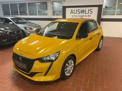 Faro gelb (metallic) Gebraucht 2023 Peugeot 208 Kleinwagen | 12.389 € (Superpreis)