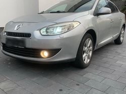 Grau Gebraucht 2011 Renault Fluence Limousine | 1.890 €