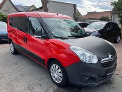 Rot Gebraucht 2013 Opel Combo Selection Van / Kleinbus | 4.900 € (Fairer Preis)