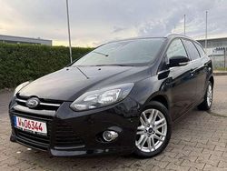 Schwarz Gebraucht 2014 Ford Focus Titanium Kombi | 7.990 € (Fairer Preis)