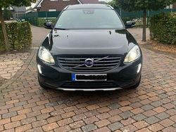 Schwarz Gebraucht 2017 Volvo XC60 Inscription SUV | 21.300 € (Superpreis)