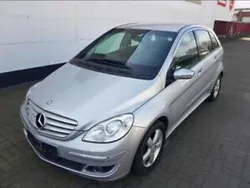 Silber Gebraucht 2007 Mercedes B150 Van / Kleinbus | 3.500 € (Fairer Preis)