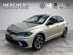 Grau Gebraucht 2024 VW Polo Move Limousine | 23.450 € (Etwas zu teuer)
