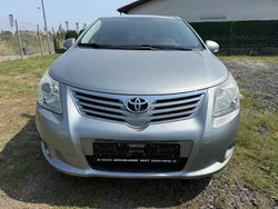 Grau Gebraucht 2011 Toyota Avensis Edition Kombi | 7.950 € (Superpreis)