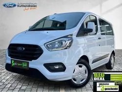 Frostweiß Gebraucht 2022 Ford Transit Tourneo Trend Van / Kleinbus | 28.480 € (Etwas zu teuer)