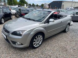 Silber Gebraucht 2008 Ford Focus Cabriolet Titanium Cabrio | 4.950 € (Fairer Preis)