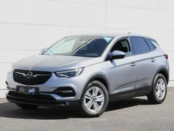 Kontrast grau/quarz silber (metallic) Gebraucht 2019 Opel Grandland X Edition SUV | 14.755 € (Guter Preis)
