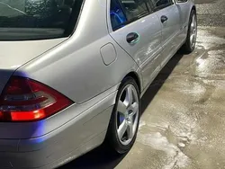 Silber Gebraucht 2004 Mercedes C200 Limousine | 4.000 €