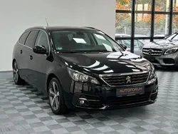 Schwarz Gebraucht 2018 Peugeot 308 Allure Kombi | 10.999 €