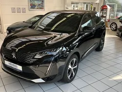 Schwarz Gebraucht 2023 Peugeot 3008 SUV | 25.899 € (Guter Preis)