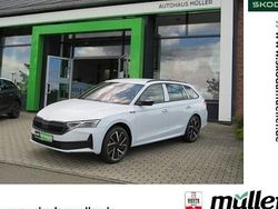 Moonweiss metallic Neu 2025 Skoda Octavia SportLine Kombi | 48.119 €