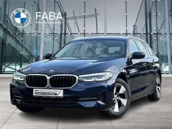Blau Gebraucht 2021 BMW 520 Performance Kombi | 34.890 € (Fairer Preis)
