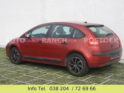 Rot Gebraucht 2008 Citroën C4 Advance Limousine | 950 € (Superpreis)