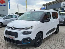 Weiß Gebraucht 2023 Citroën e-Berlingo Shine Van / Kleinbus | 22.990 € (Fairer Preis)