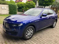 Blau Gebraucht 2018 Maserati Levante SUV | 48.500 € (Superpreis)